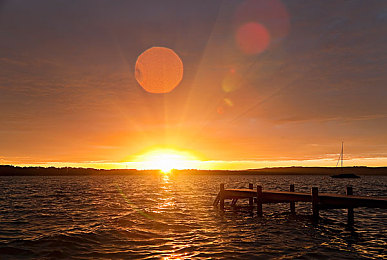 每秒4萬億幀 我國科學(xué)家用超快攝像機(jī)捕獲光的運(yùn)動